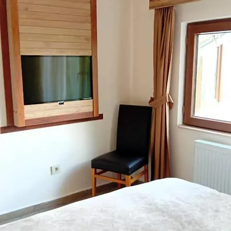 Mersu Ala Konak Otel Masukiye Sapanca *